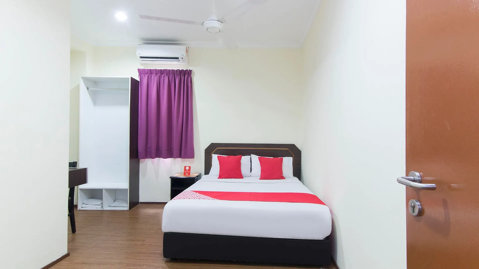 Oyo 327 Buddys Hotel Kuala Lumpur